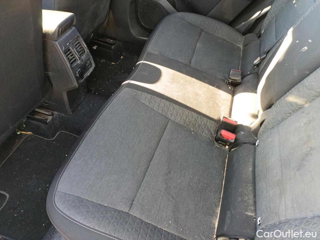  Renault  Captur RENAULT  / 2020 / 5P / todoterreno Intens TCe 90 #4