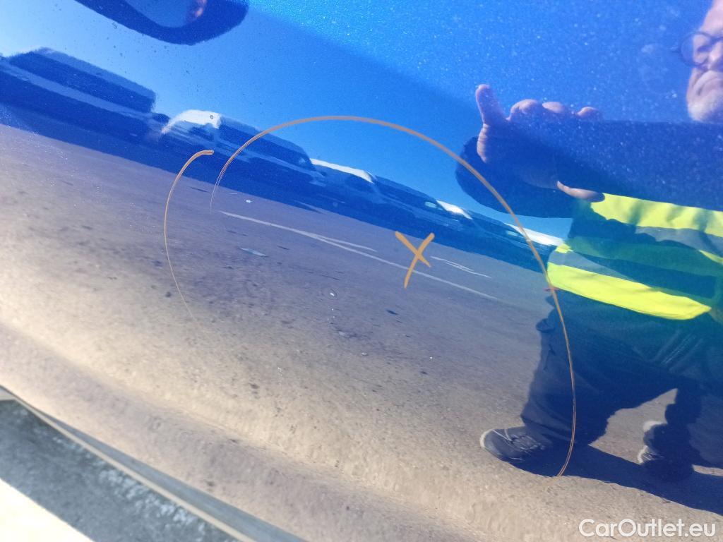  Renault  Captur RENAULT  / 2020 / 5P / todoterreno Intens TCe 90 #8