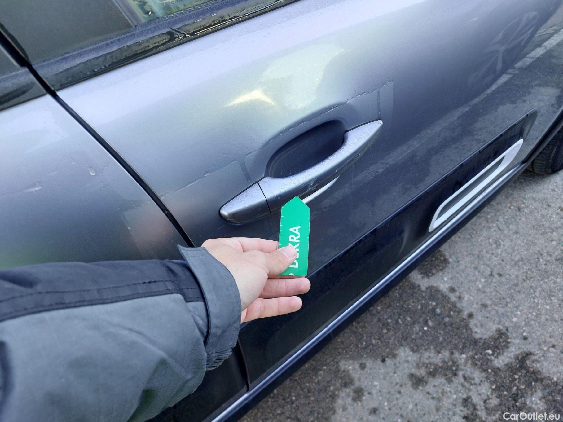  Citroen  C3 CITROEN  / 2020 / 5P / berlina con portón PureTech 60KW (83CV) Feel Pack #21