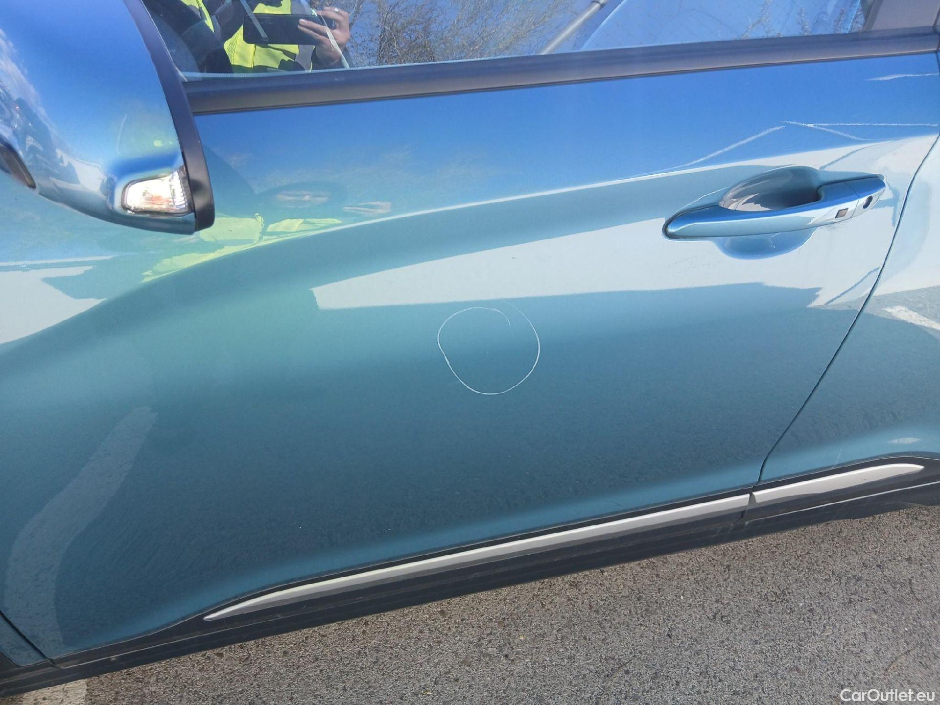  Hyundai  Konna HYUNDAI Kona / 2017 / 5P / todoterreno EV 150kW Tecno #27