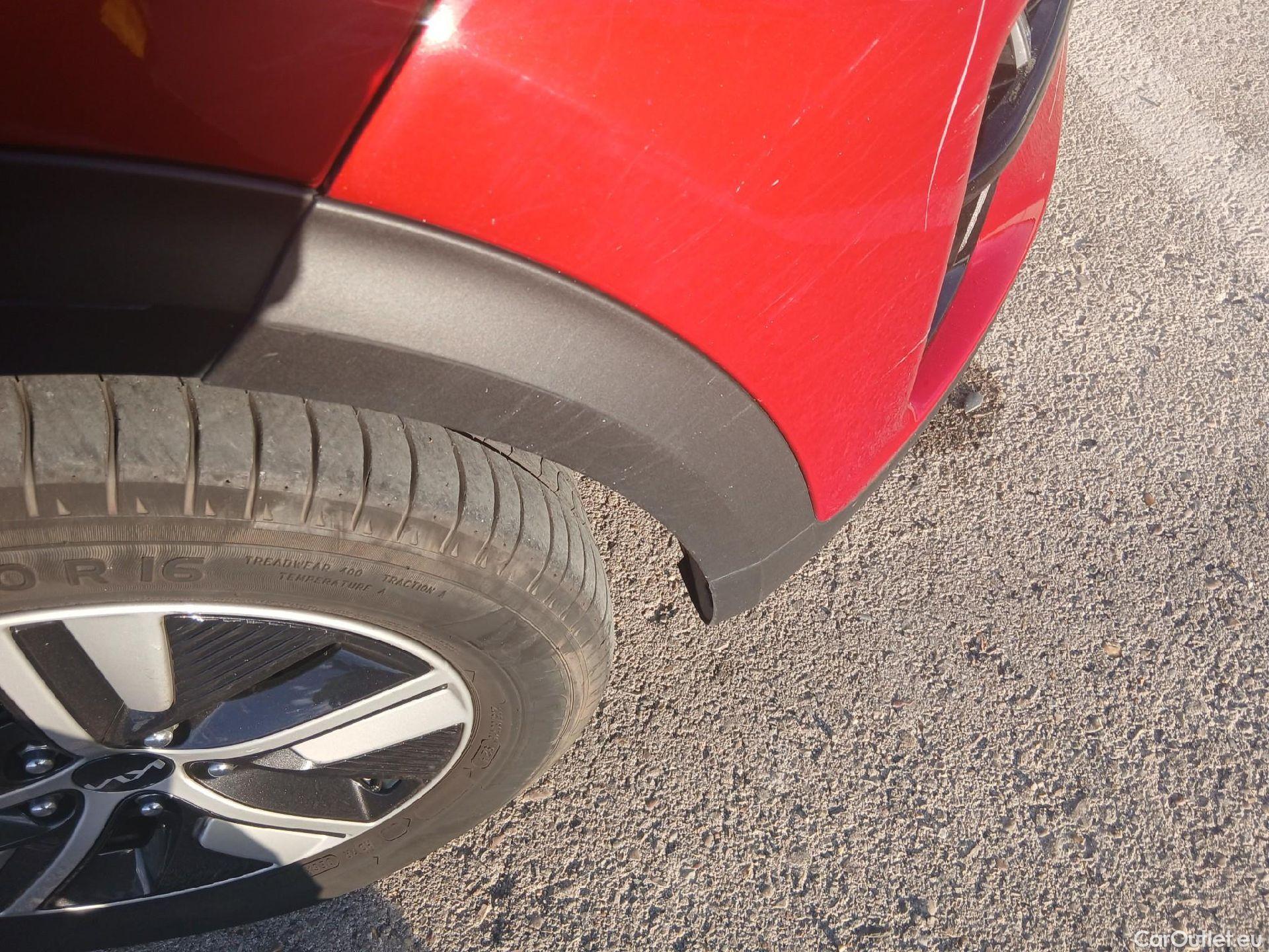  KIA  Niro KIA  / 2019 / 5P / crossover 1.6 GDi PHEV 104kW (141CV) Drive #38