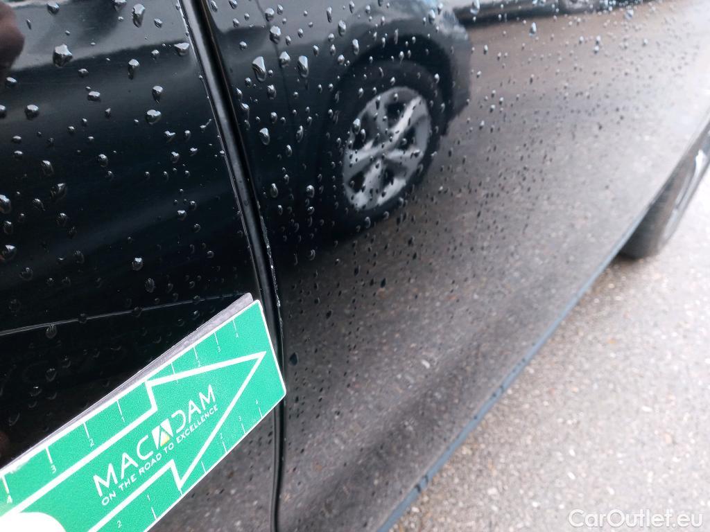  Bmw  X2 BMW  / 2017 / 5P / todoterreno sDrive18d #3