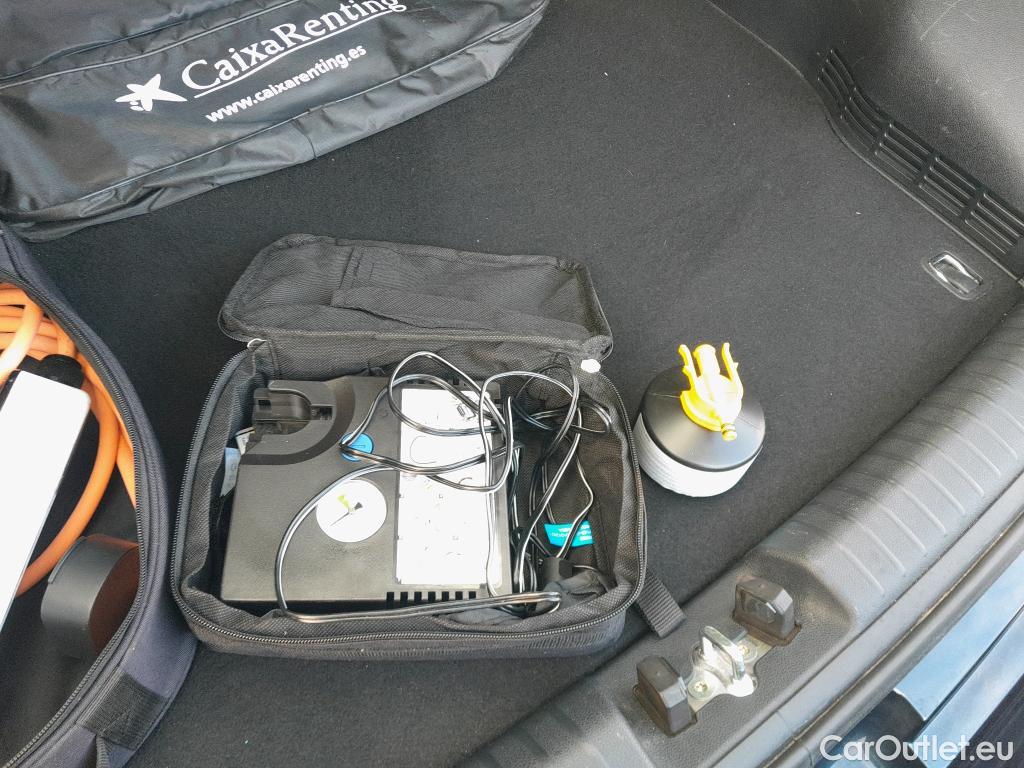  KIA  Niro KIA  1.6 GDi PHEV 104kW (141CV) Drive (AC) #11