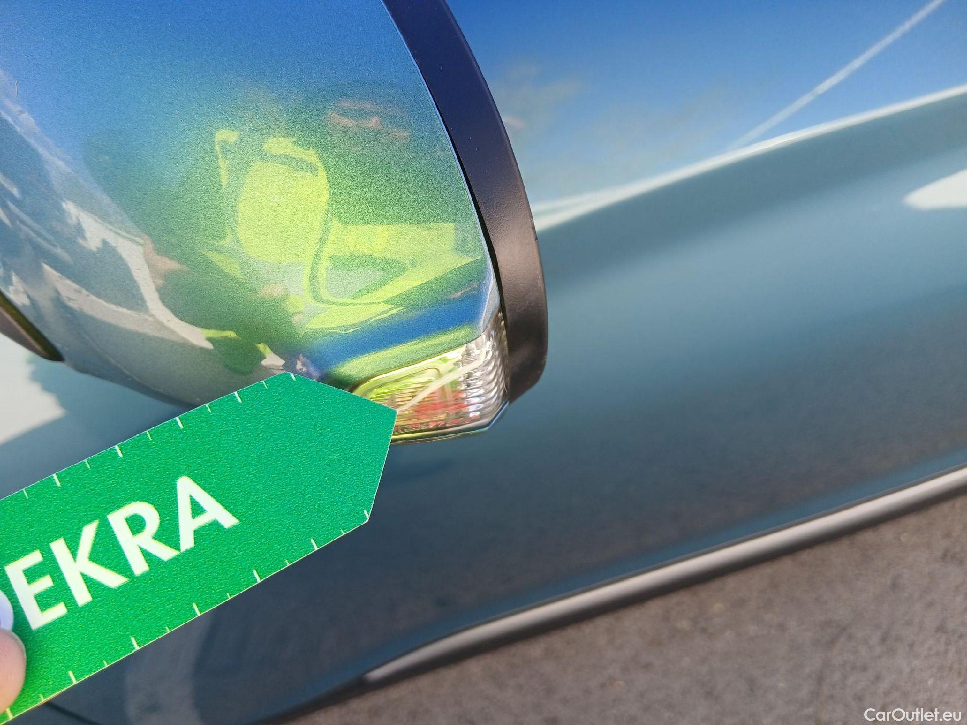  Hyundai  Konna HYUNDAI Kona / 2017 / 5P / todoterreno EV 150kW Tecno #25