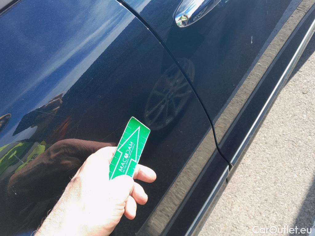  KIA  Niro KIA  1.6 GDi PHEV 104kW (141CV) Drive (AC) #16