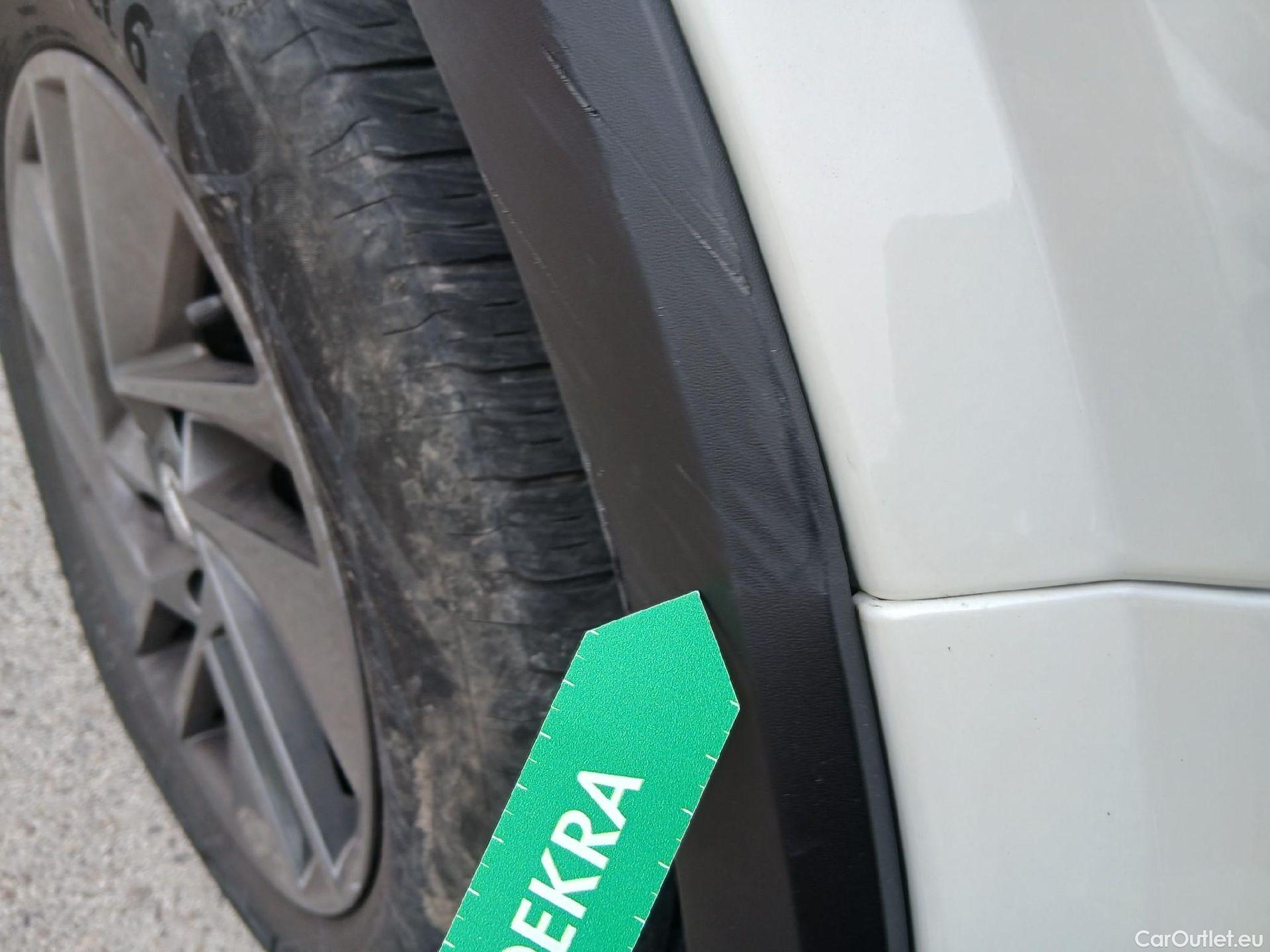  Nissan  Qashqai NISSAN  / 2021 / 5P / todoterreno DIG-T 116kW (158CV) mHEV Xtronic Acenta #17