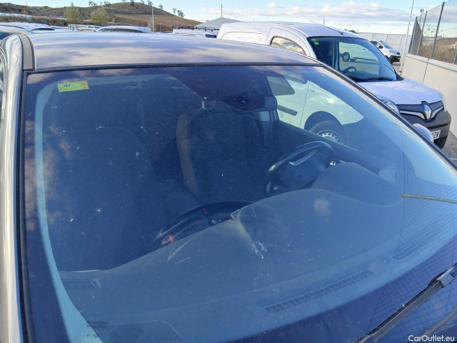  Nissan  Qashqai NISSAN  5p 2G berlina con portón 1.5dCi S&S ACENTA 4x2 Sensores Aparc #10