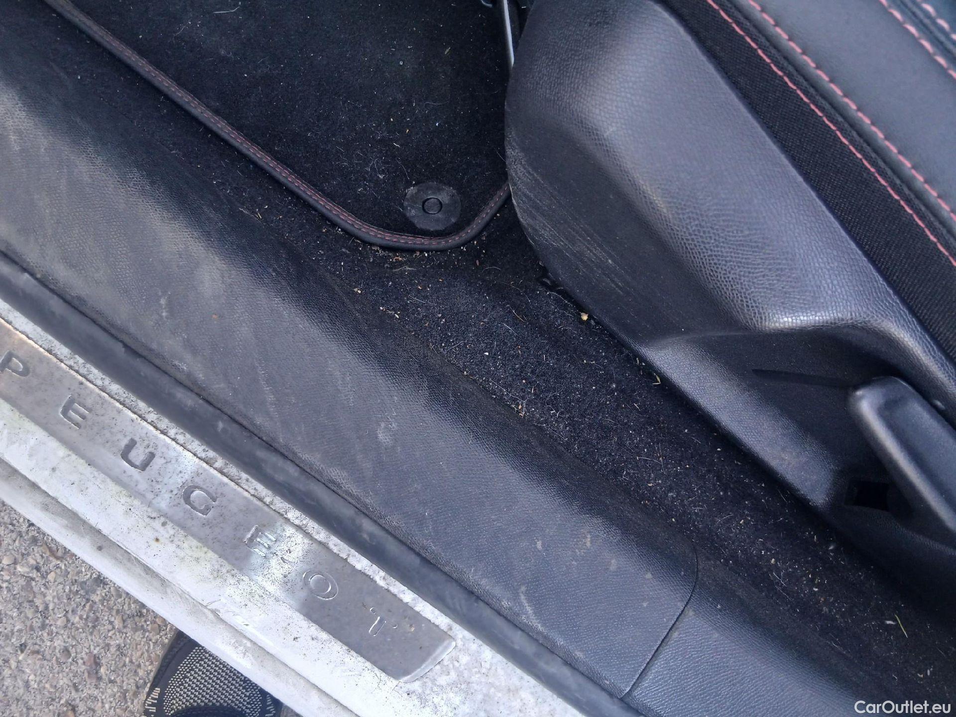  Peugeot  308  GT Line 1.2 PureTech 130CV AT8 E6dT #3