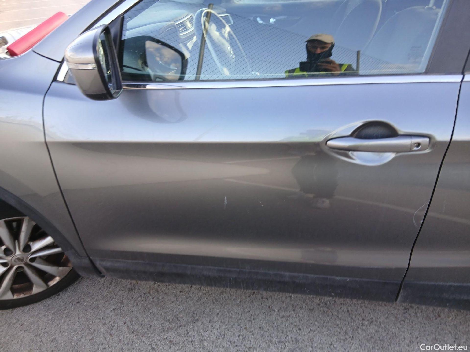  Nissan  Qashqai NISSAN  5p 2G berlina con portón 1.5dCi S&S ACENTA 4x2 Sensores Aparc #15