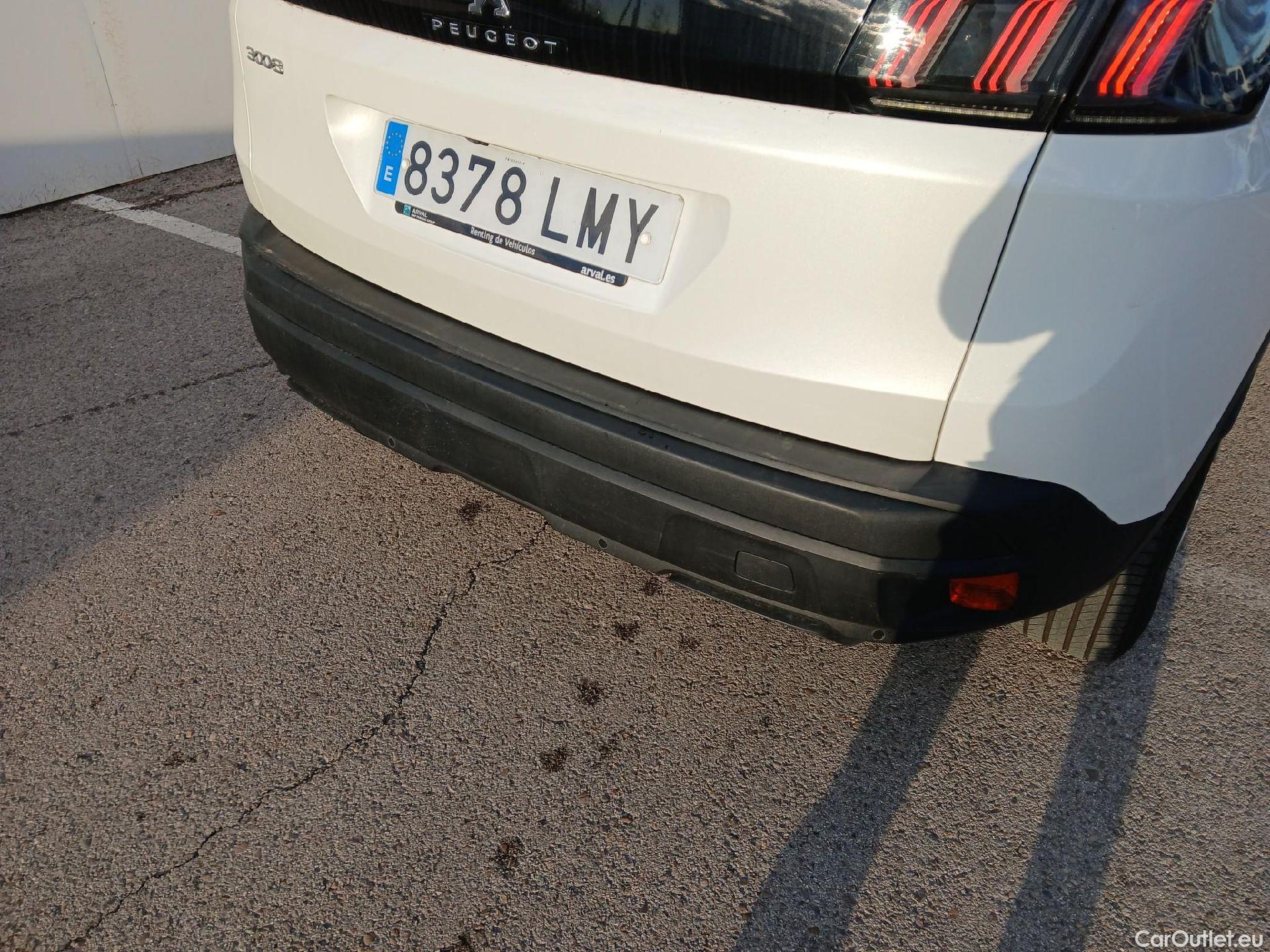  Peugeot  3008 PEUGEOT  / 2020 / 5P / todoterreno 1.5 BlueHDi 96kW (130CV) S&S Active Pack #11