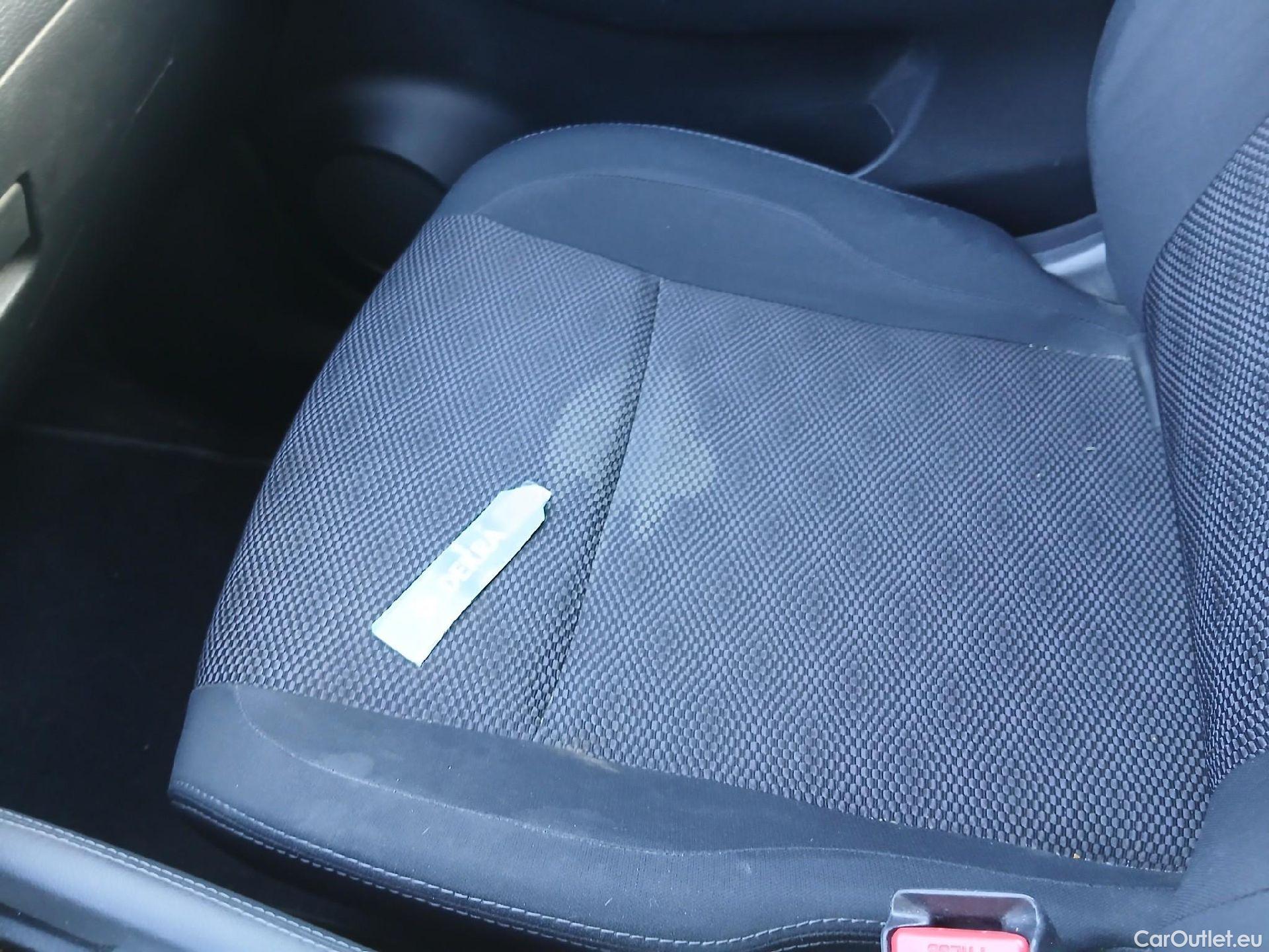  Nissan  Qashqai NISSAN  5p 2G berlina con portón 1.5dCi S&S ACENTA 4x2 Sensores Aparc #19