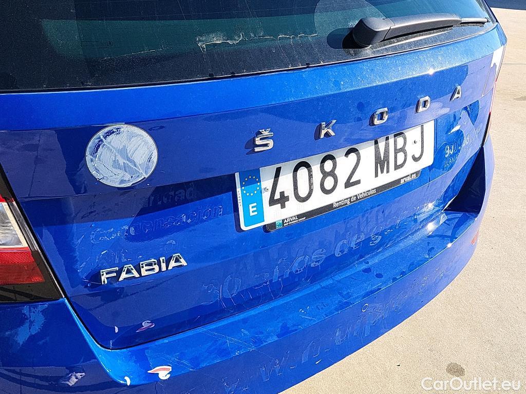  Skoda  Fabia SKODA  / 2018 / 5P / familiar 1.0 TSI 70KW (95CV) Ambition #1