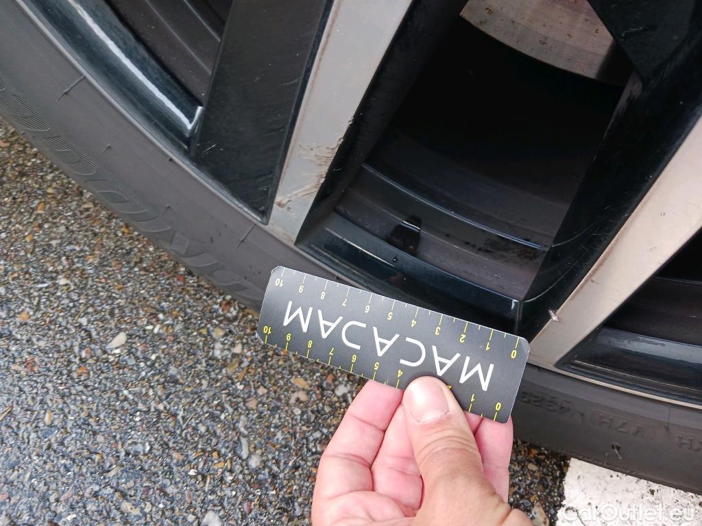  Volkswagen  Touareg VOLKSWAGEN  / 2018 / 5P / R 3.0 V6 TSI 340kW Tip 4M #6