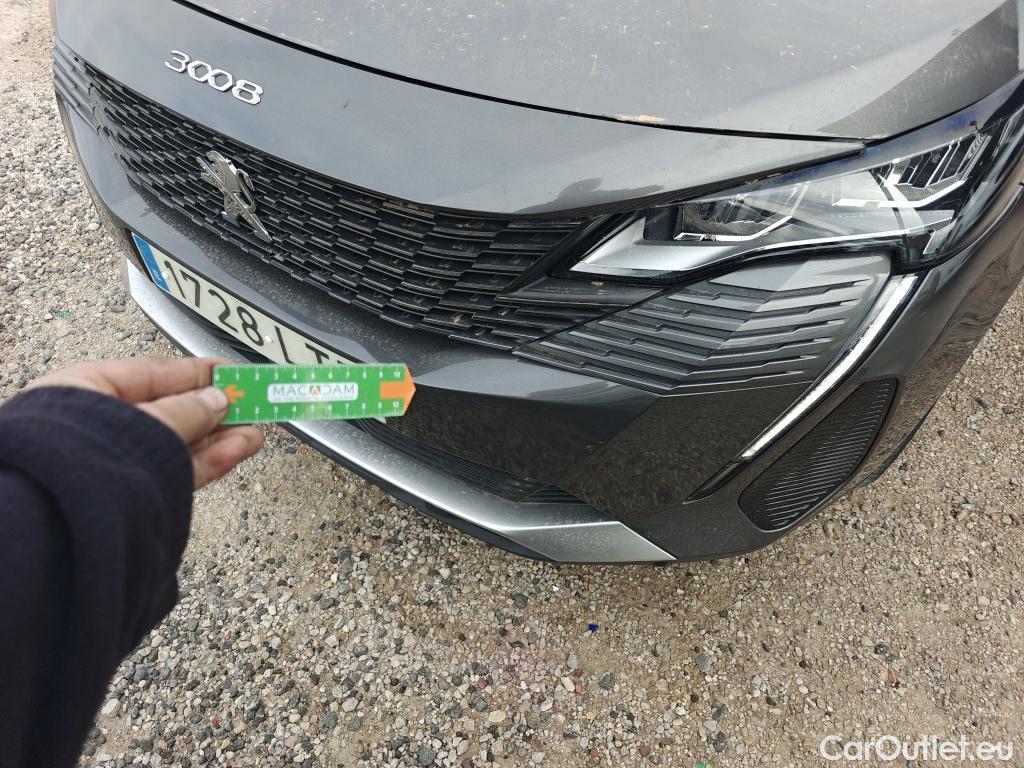  Peugeot  3008 PEUGEOT  / 2020 / 5P / todoterreno 1.5 BlueHDi 96kW (130CV) S&S Allure EAT8 #28