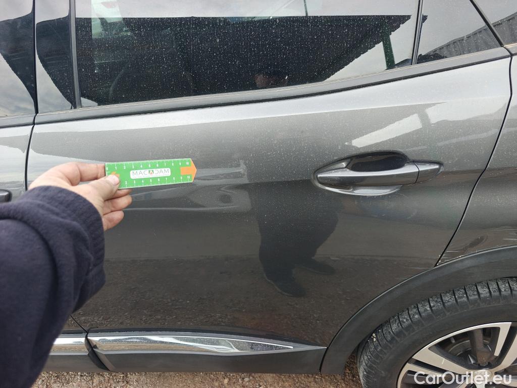  Peugeot  3008 PEUGEOT  / 2020 / 5P / todoterreno 1.5 BlueHDi 96kW (130CV) S&S Allure EAT8 #19