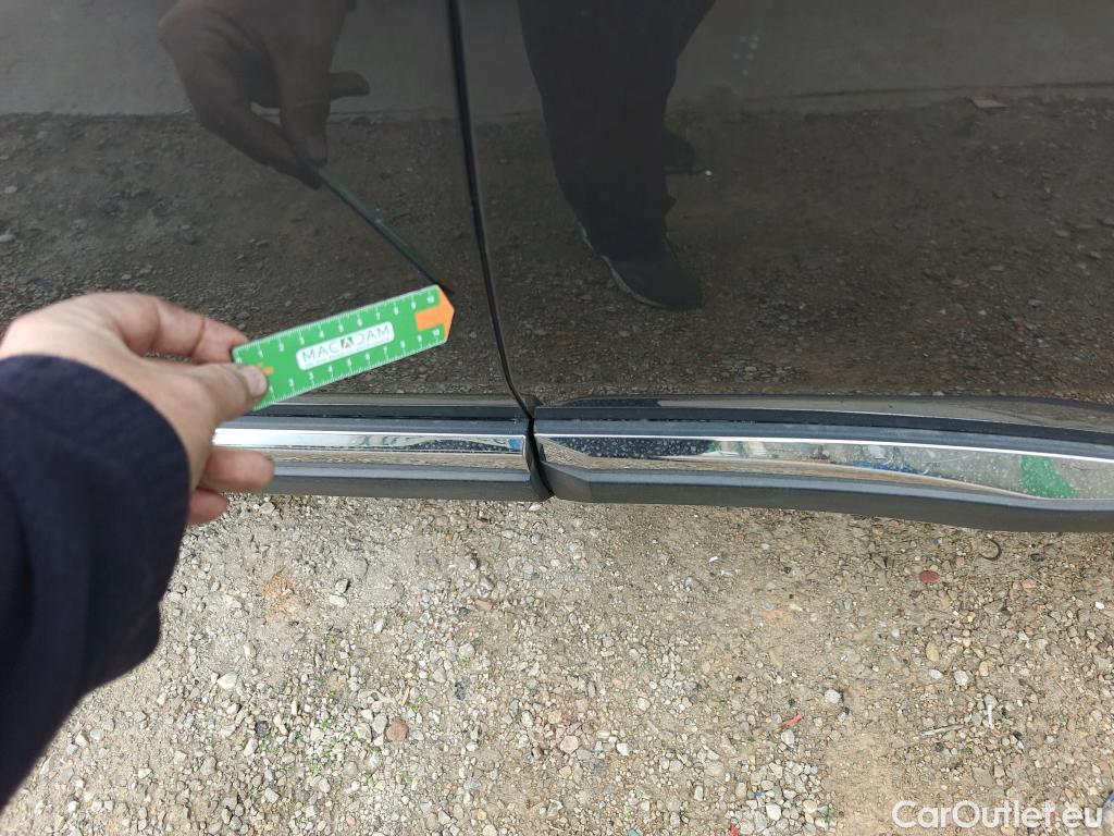  Peugeot  3008 PEUGEOT  / 2020 / 5P / todoterreno 1.5 BlueHDi 96kW (130CV) S&S Allure EAT8 #18