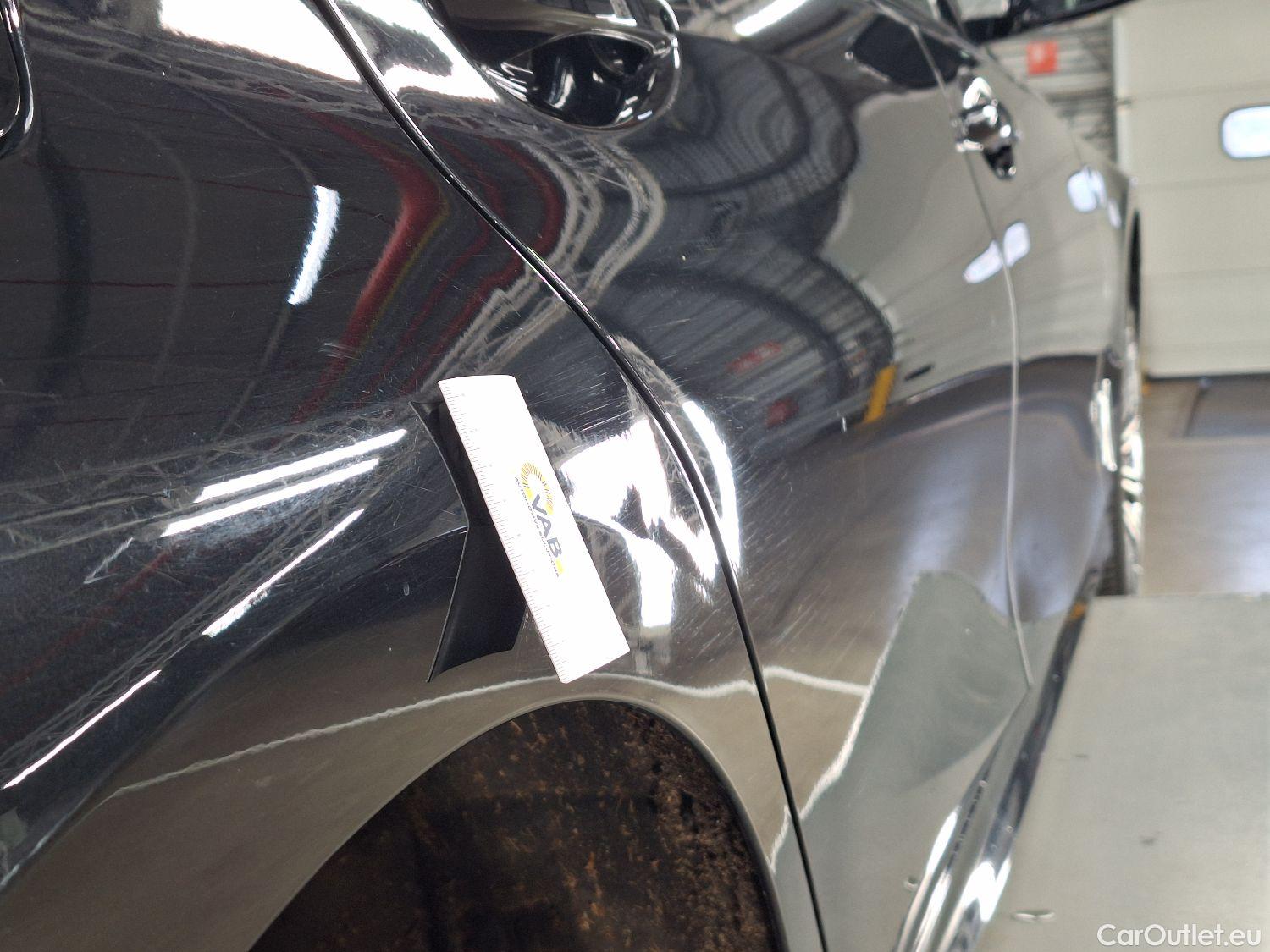  Bmw  Serie 3 BMW, 3-serie '18, BMW 3 Reeks Berline 318dA (100 kW) 4d #24