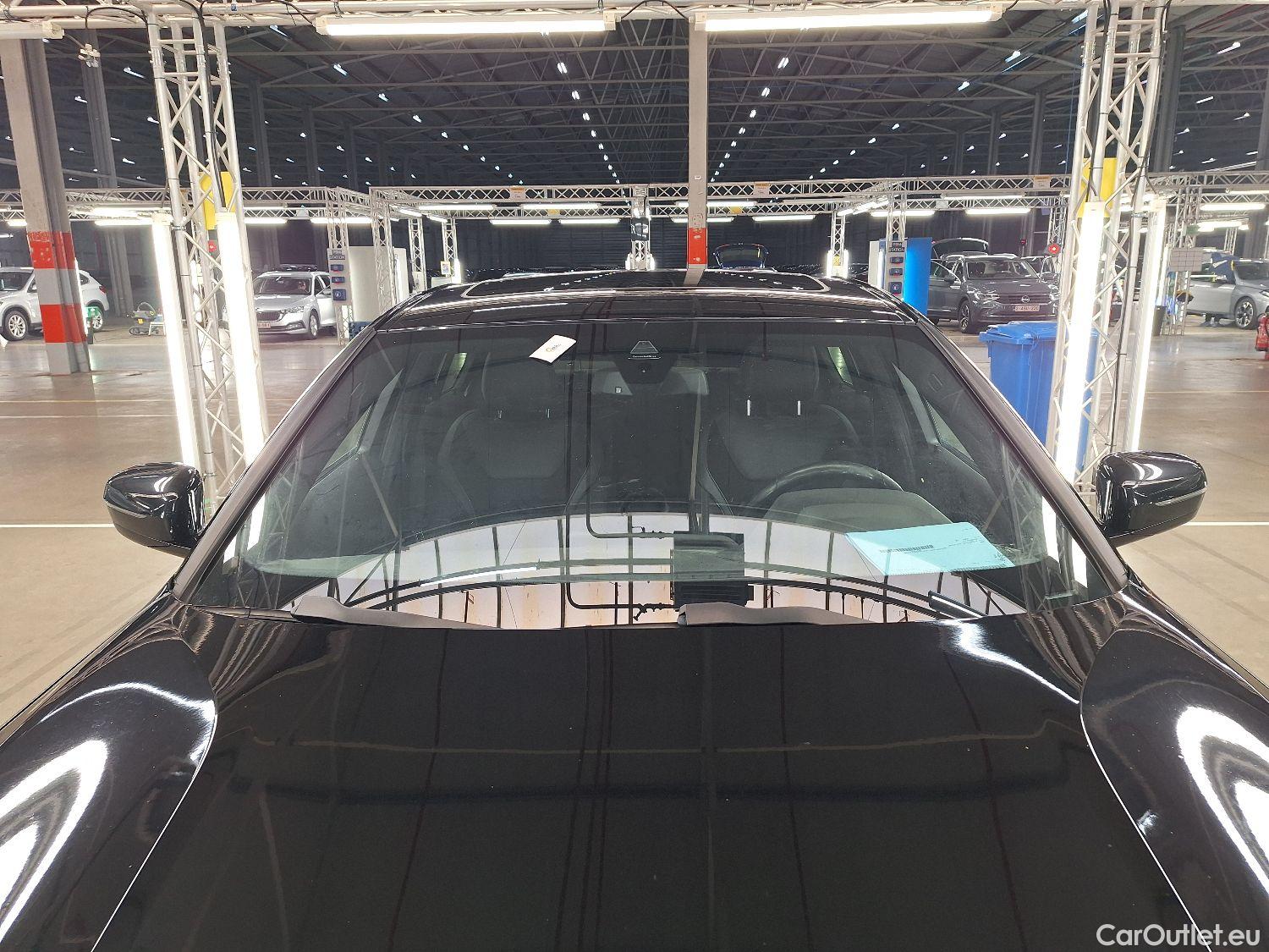  Bmw  Serie 3 BMW, 3-serie '18, BMW 3 Reeks Berline 318dA (100 kW) 4d #3