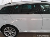  Skoda  Superb SKODA  WAGON / 2019 / 5P / STATION WAGON 2.0 TDI EVO 110KW EXECUTIVE DSG #40