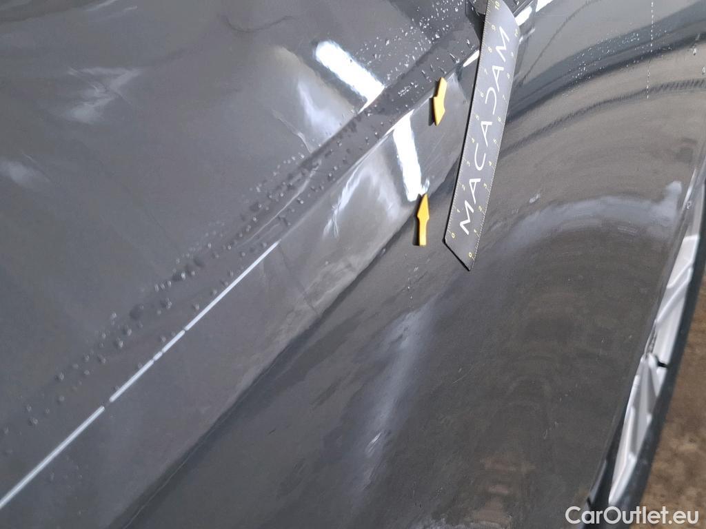  Audi  Q3 AUDI  / 2018 / 5P / SUV 45 TFSI E 245 S TRONIC BUSINESS LINE #8