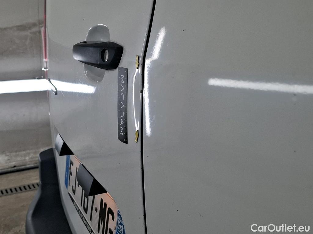  Citroen  Berlingo  Fourgon Club M 650 1.5 BlueHDi 75CV BVM5 E6dT #12
