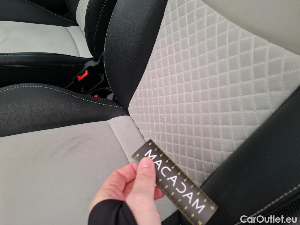  Fiat  500 FIAT   2015  3P  Berline Hybrid 10 BSG 70 ch Dolcevita #25