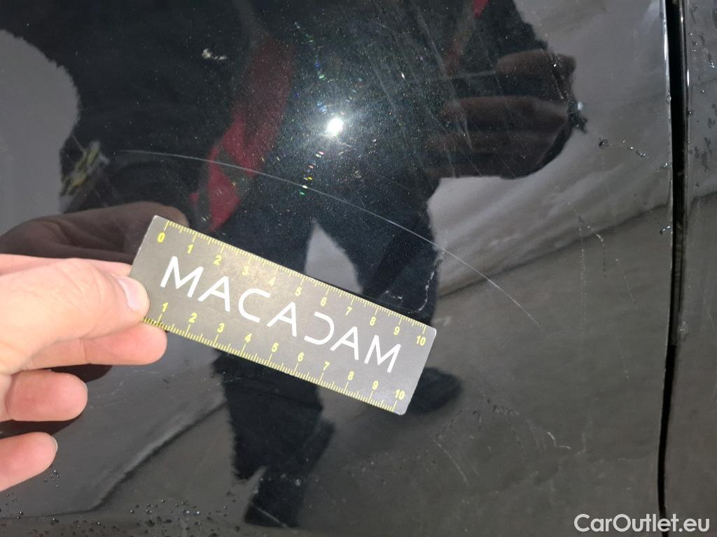  Mercedes  A-Klasse MERCEDES-BENZ Classe A Compact / 2018 / 5P / Berline A 200 d Business Line 8G-DCT #23