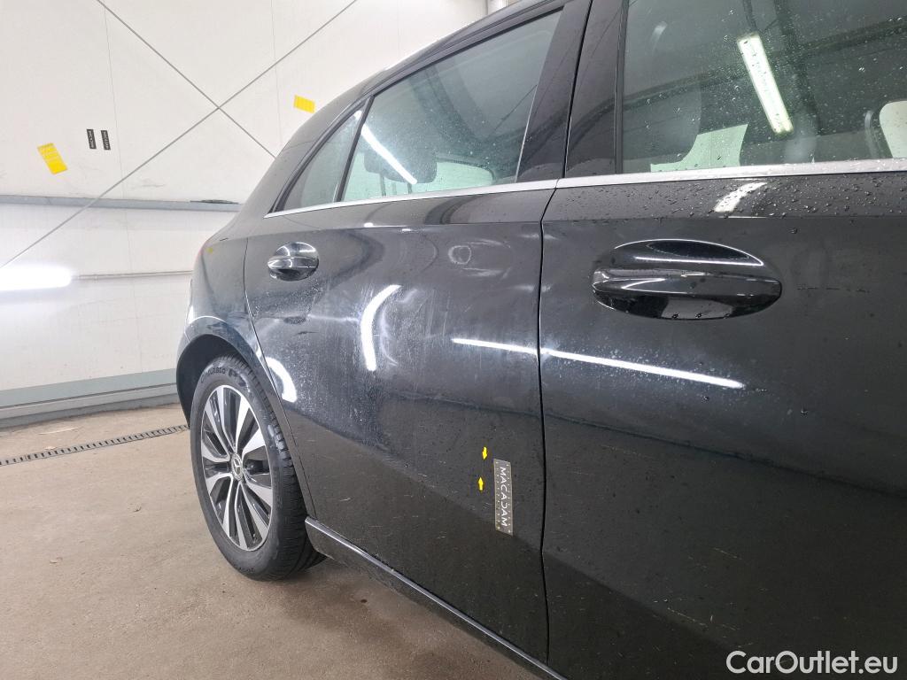  Mercedes  A-Klasse MERCEDES-BENZ Classe A Compact / 2018 / 5P / Berline A 200 d Business Line 8G-DCT #50