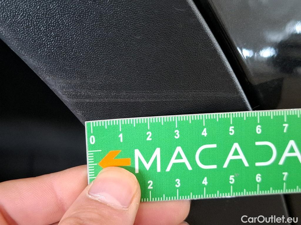  Nissan  Qashqai NISSAN  / 2017 / 5P / Crossover 1.3 DIG-T 160 DCT Tekna #32