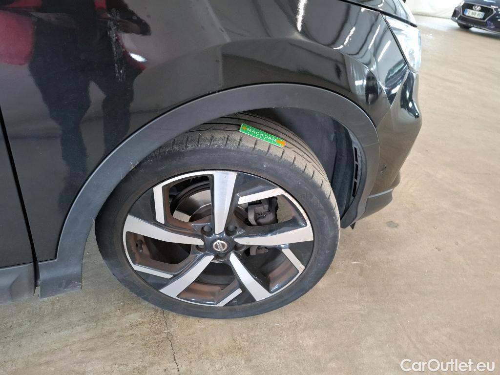  Nissan  Qashqai NISSAN  / 2017 / 5P / Crossover 1.3 DIG-T 160 DCT Tekna #11