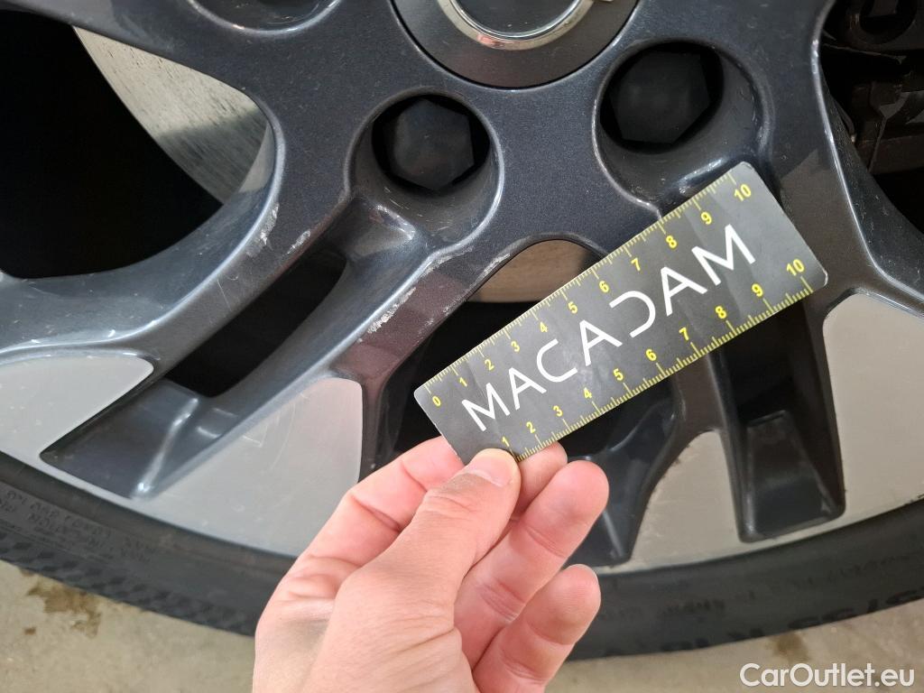  Opel   Grandland X OPEL / 2017 / 5P / SUV 1.5 DIESEL 130 ELITE #26