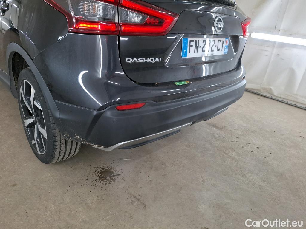  Nissan  Qashqai NISSAN  / 2017 / 5P / Crossover 1.3 DIG-T 160 DCT Tekna #33