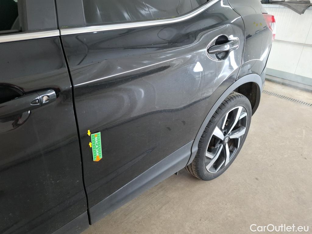  Nissan  Qashqai NISSAN  / 2017 / 5P / Crossover 1.3 DIG-T 160 DCT Tekna #20