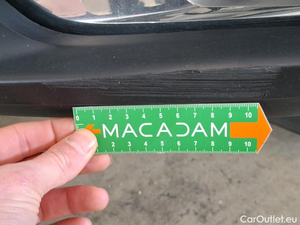  Nissan  Qashqai NISSAN  / 2017 / 5P / Crossover 1.3 DIG-T 160 DCT Tekna #19