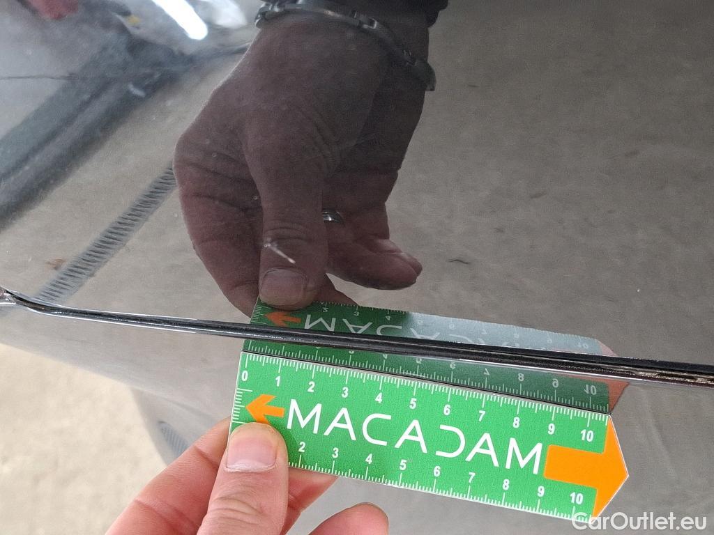  Nissan  Qashqai NISSAN  / 2017 / 5P / Crossover 1.3 DIG-T 160 DCT Tekna #38