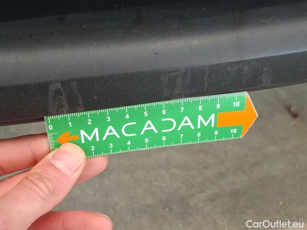  Nissan  Qashqai NISSAN  / 2017 / 5P / Crossover 1.3 DIG-T 160 DCT Tekna #18