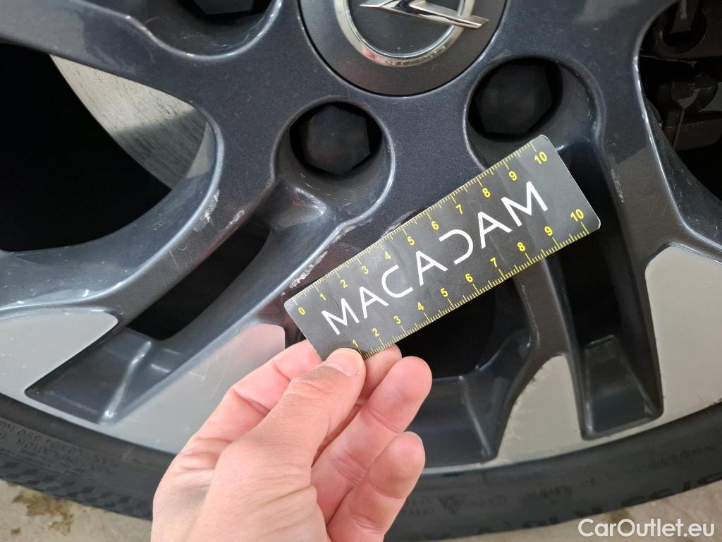  Opel   Grandland X OPEL / 2017 / 5P / SUV 1.5 DIESEL 130 ELITE #25