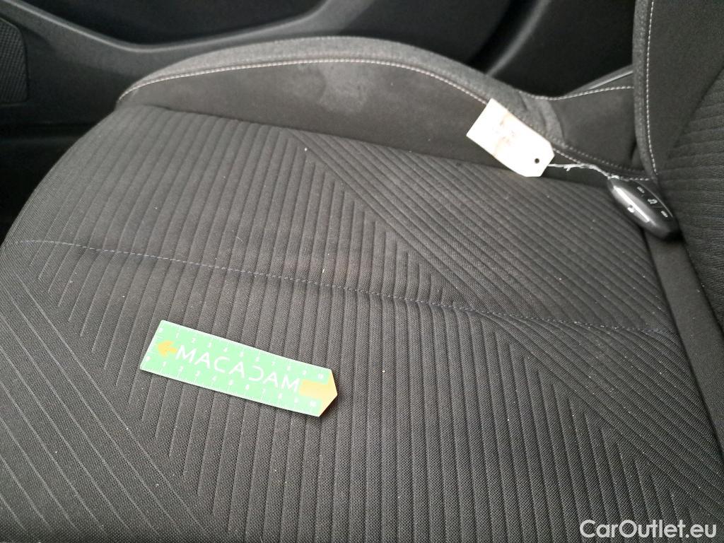  Peugeot  308 PEUGEOT  SW / 2021 / 5P / Break BlueHDi 130 ACTIVE PACK #17