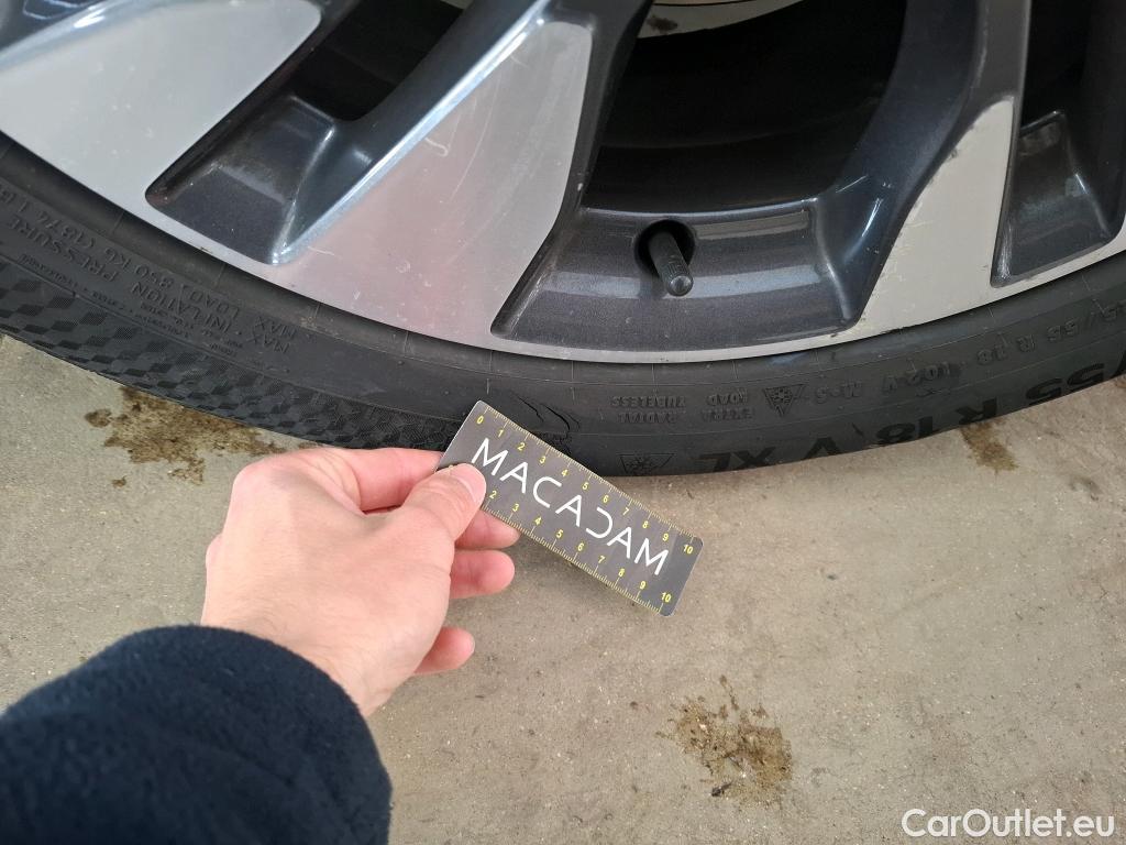  Opel   Grandland X OPEL / 2017 / 5P / SUV 1.5 DIESEL 130 ELITE #18