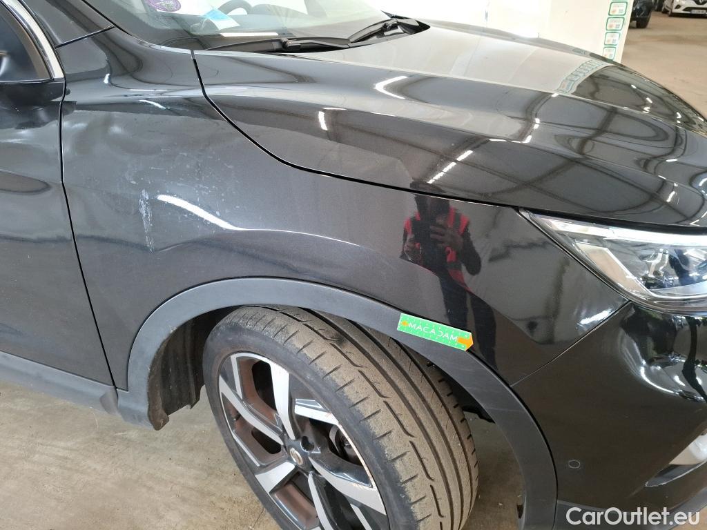  Nissan  Qashqai NISSAN  / 2017 / 5P / Crossover 1.3 DIG-T 160 DCT Tekna #31