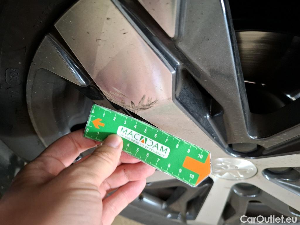  Peugeot  5008  Active Business 1.2 PureTech 130CV BVA8 7 Sieges E6d #12