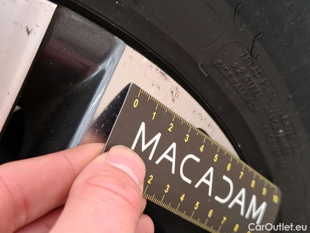  Peugeot  3008  Allure Pack 1.5 HDi 130CV BVM6 E6d #10