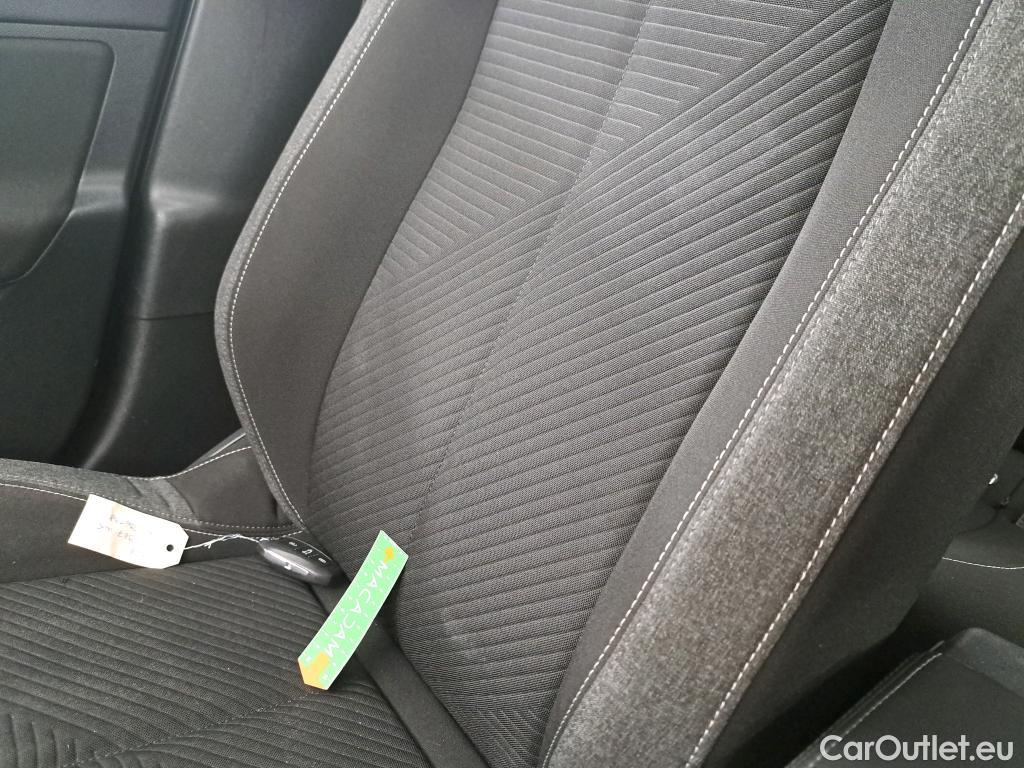  Peugeot  308 PEUGEOT  SW / 2021 / 5P / Break BlueHDi 130 ACTIVE PACK #18