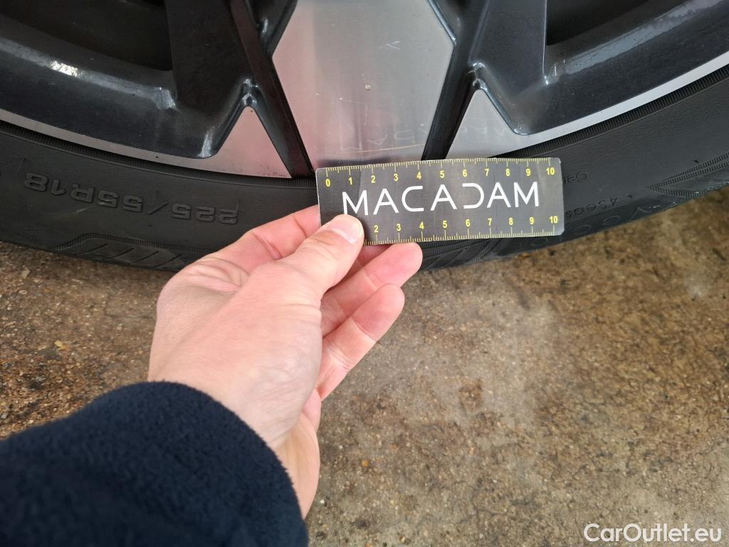  Peugeot  5008 PEUGEOT  / 2020 / 5P / SUV BlueHDi 130 S&S EAT8 GT Pack #18