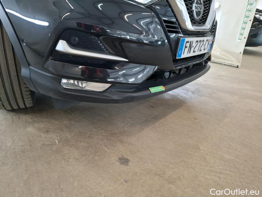  Nissan  Qashqai NISSAN  / 2017 / 5P / Crossover 1.3 DIG-T 160 DCT Tekna #16