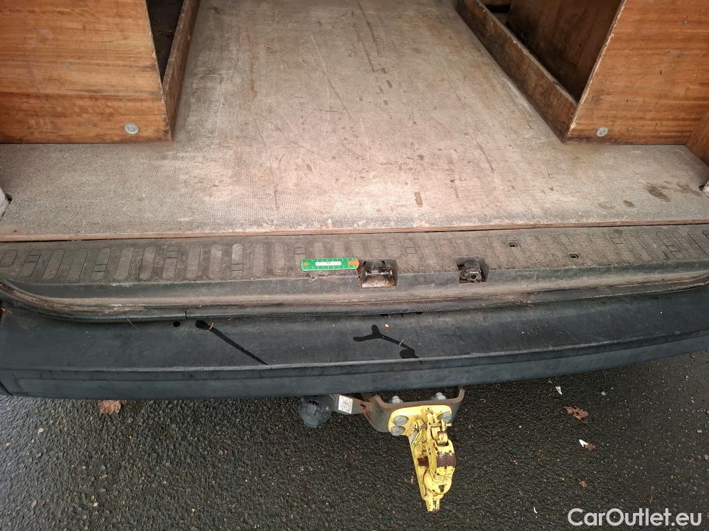  Renault  Master  III Fourgon L2H2 3 3 Grand Confort dCi 135CV BVM6 E6dT #37