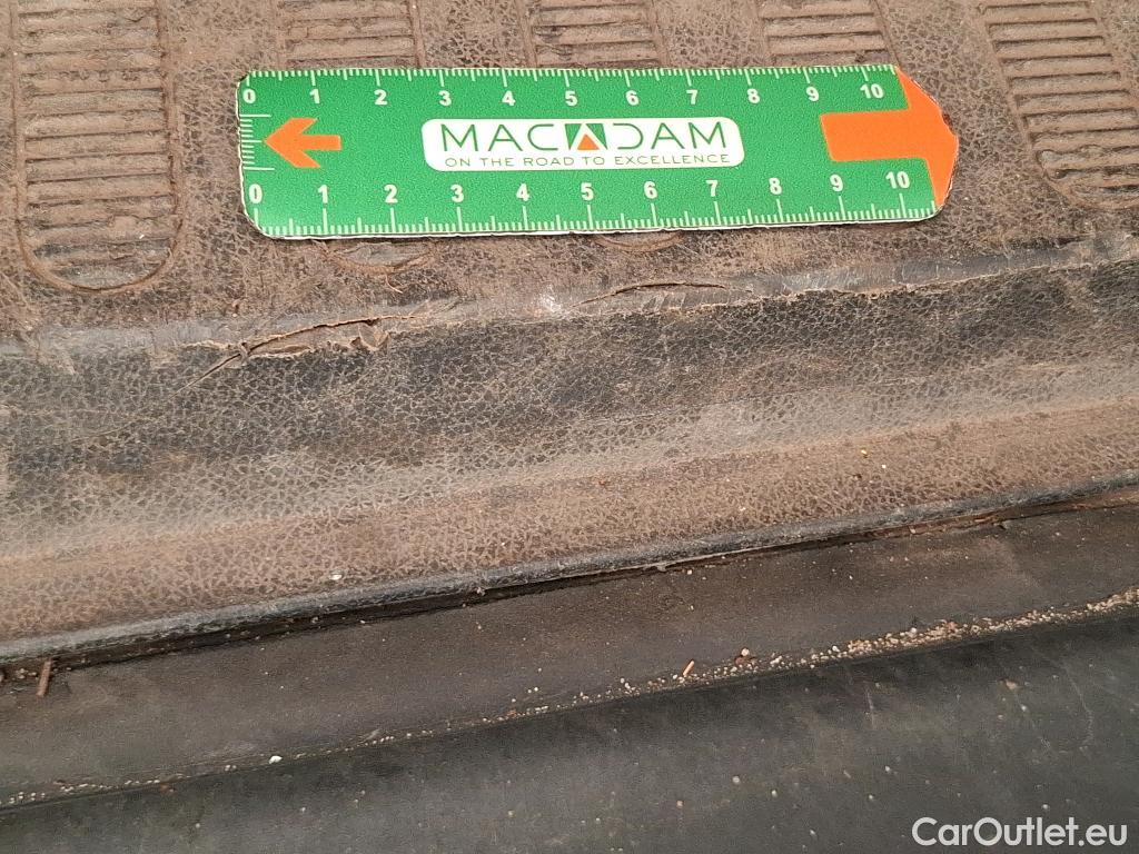  Renault  Master  III Fourgon L2H2 3 3 Grand Confort dCi 135CV BVM6 E6dT #39