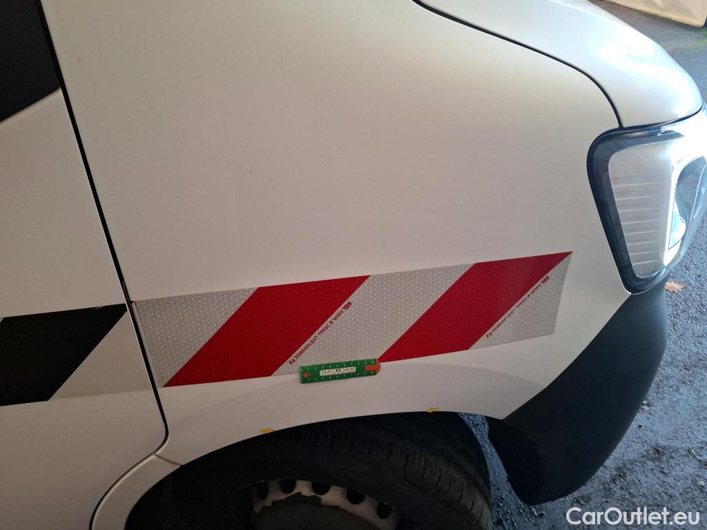  Renault  Master  III Fourgon L2H2 3 3 Grand Confort dCi 135CV BVM6 E6dT #21