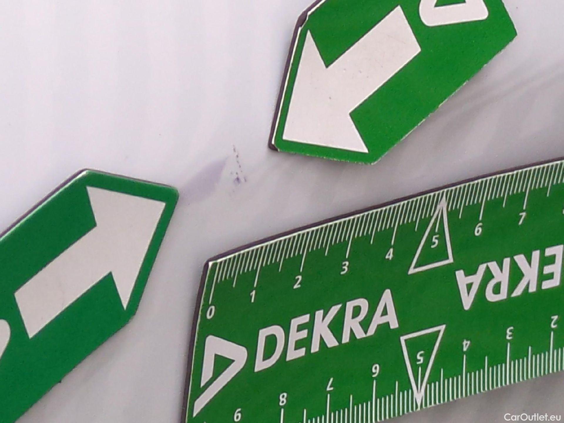  Renault  Trafic RENAULT  4p Combi Life L1 Energy dCi 125 #12