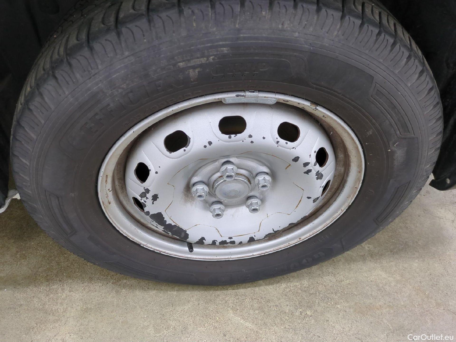  Renault  Trafic RENAULT  4p Combi Life L1 Energy dCi 125 #4